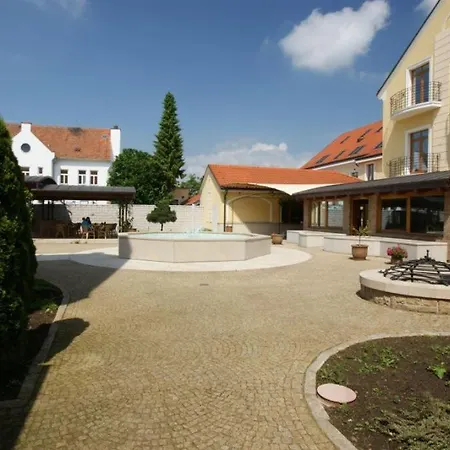Hotel Mario Lednice