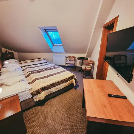 Hotel Mario 4*
