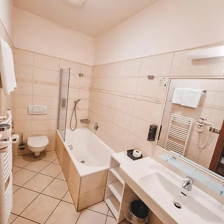 Mario Hotel 4*