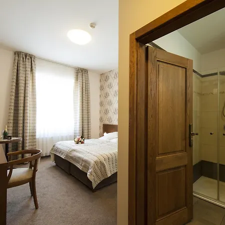Mario Hotel 4*